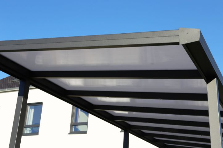 Carport : ses 3 avantages par rapport à un garage