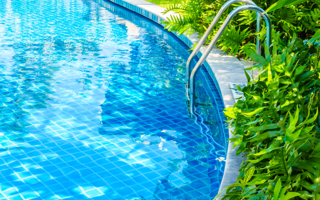 5 réflexes pour bien aménager sa piscine